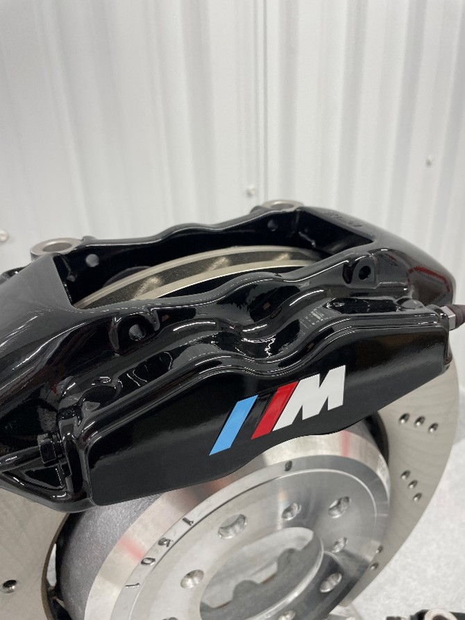 Comment réduire sa distance de freinage de plus de 60% pour un véhicule sportif? guide et conseils Guide d'achat Image9